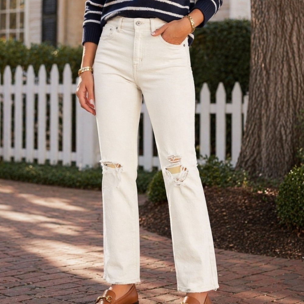 Eunina Codi Super High Rise Dad Jeans Cream Distressed Ripped Knee 11/30W Womens